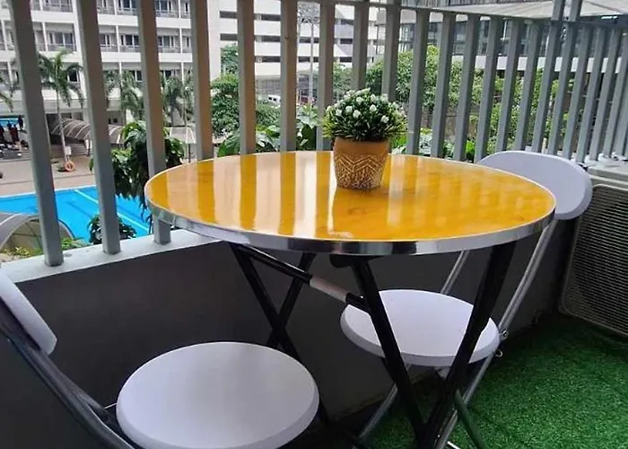 Comfy 1br With Pool View And Wi-fi In Grace Res Taguig Apartment *