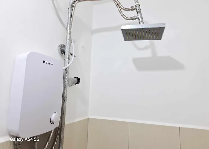 Apartment Comfy 1br With Pool View And Wi-fi In Grace Res Taguig